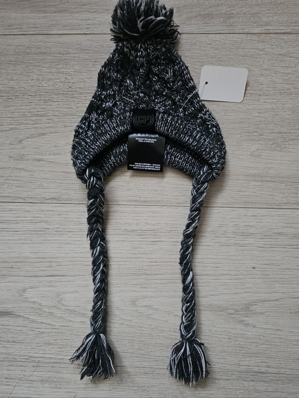 Canada Pooch Knit Pom-Pom Hat M/M – Gray Marled Earflap Beanie - NWOT